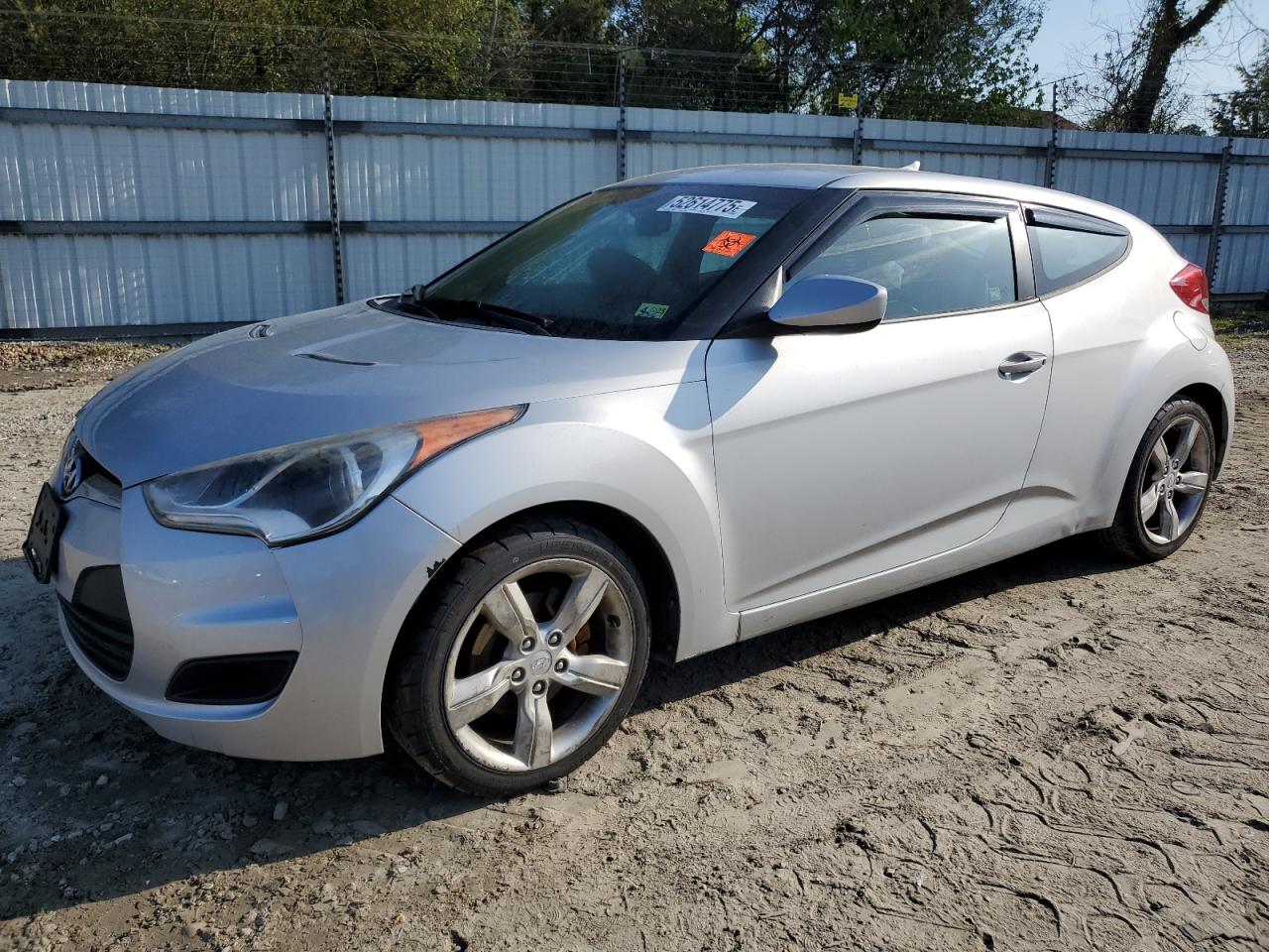 HYUNDAI VELOSTER