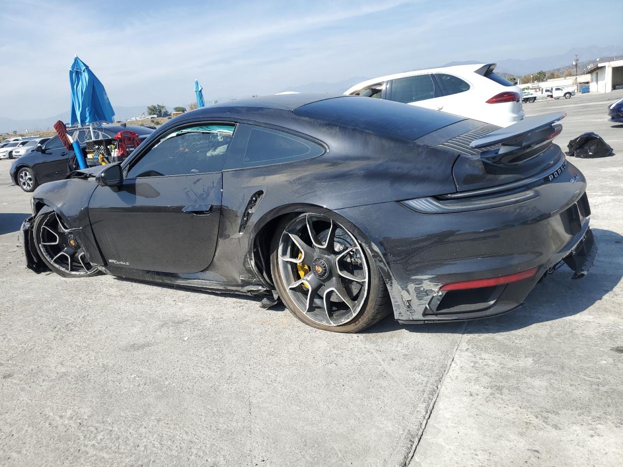 PORSCHE 911 TURBO
