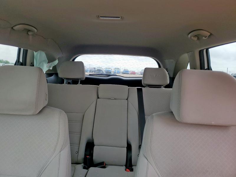 2017 KIA SORENTO LX - 5XYPGDA58HG307143
