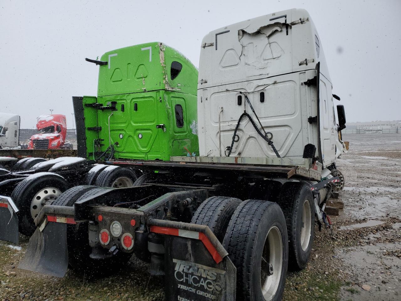 Lot #3254538175 2018 FREIGHTLINER CASCADIA 1