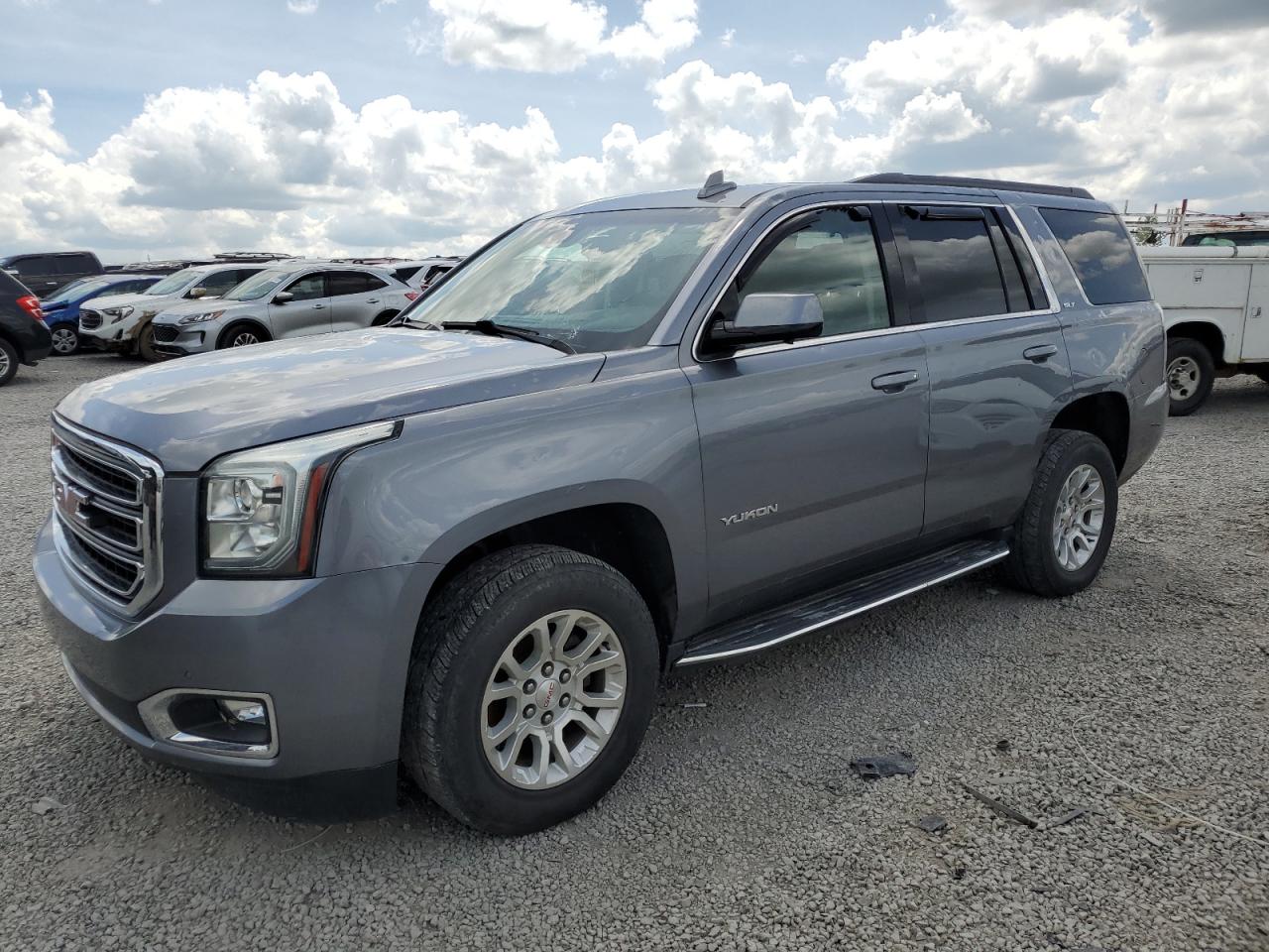 GMC YUKON SLT