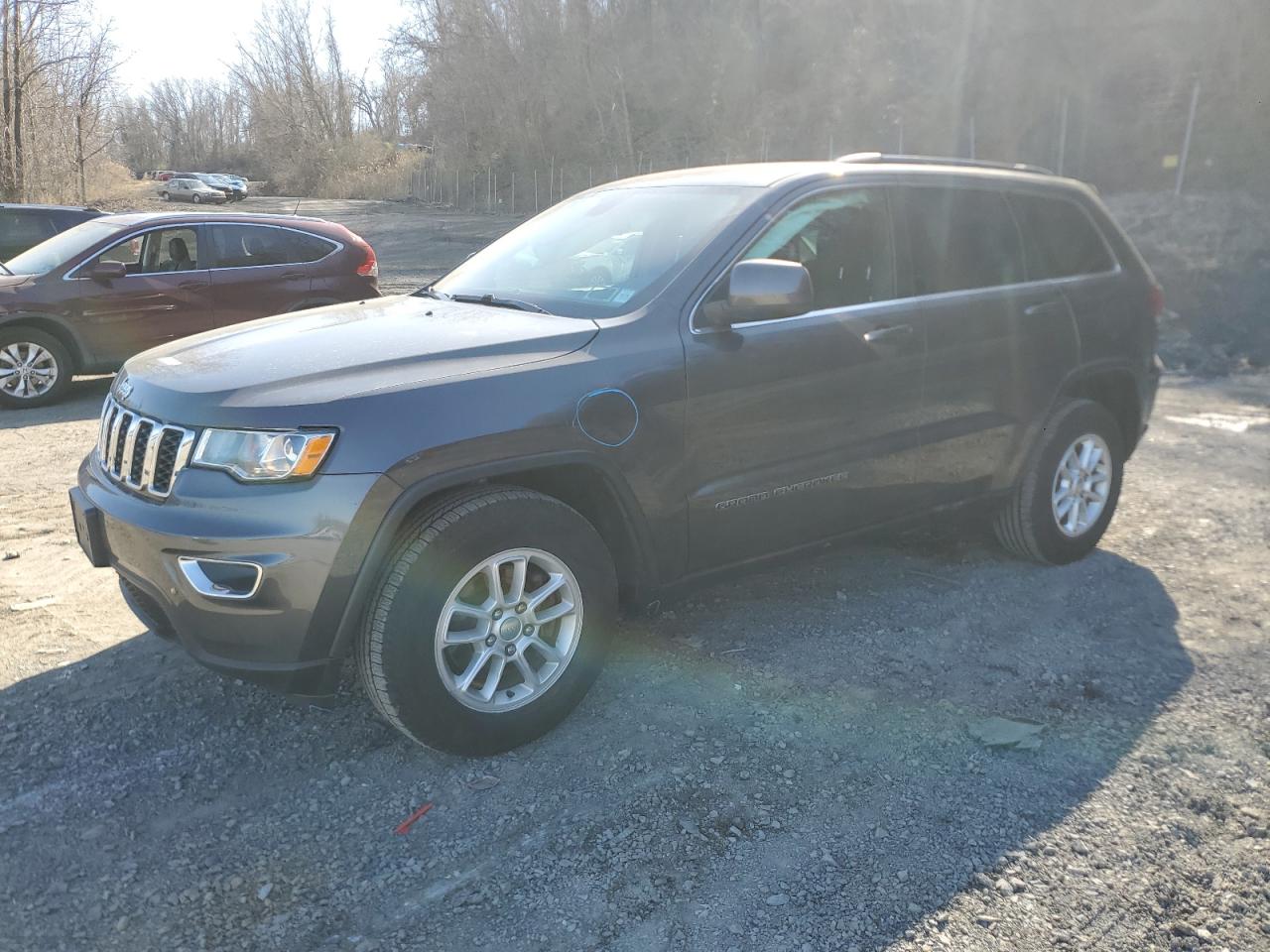 JEEP GRAND CHEROKEE LAREDO