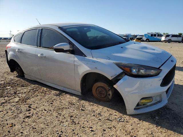 Vin: 1fadp3l93hl332670, lot: 52144235, ford focus st 20174
