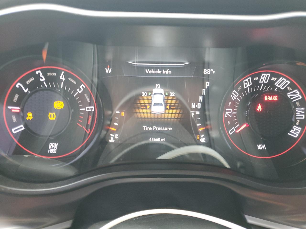 DODGE CHALLENGER SXT