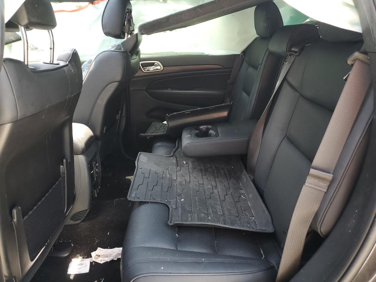 JEEP GRAND CHEROKEE LAREDO