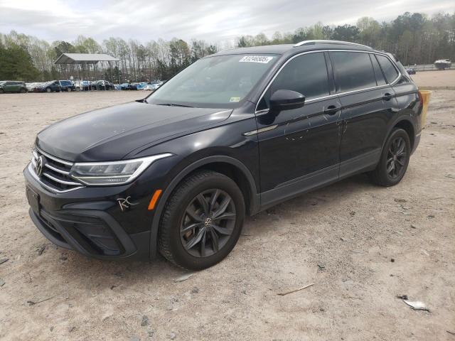 VOLKSWAGEN TIGUAN SE