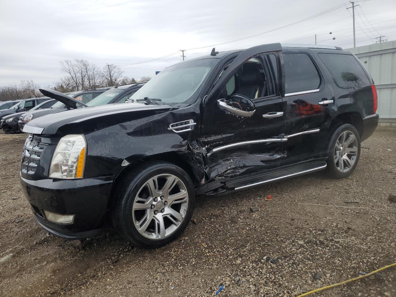 CADILLAC ESCALADE LUXURY