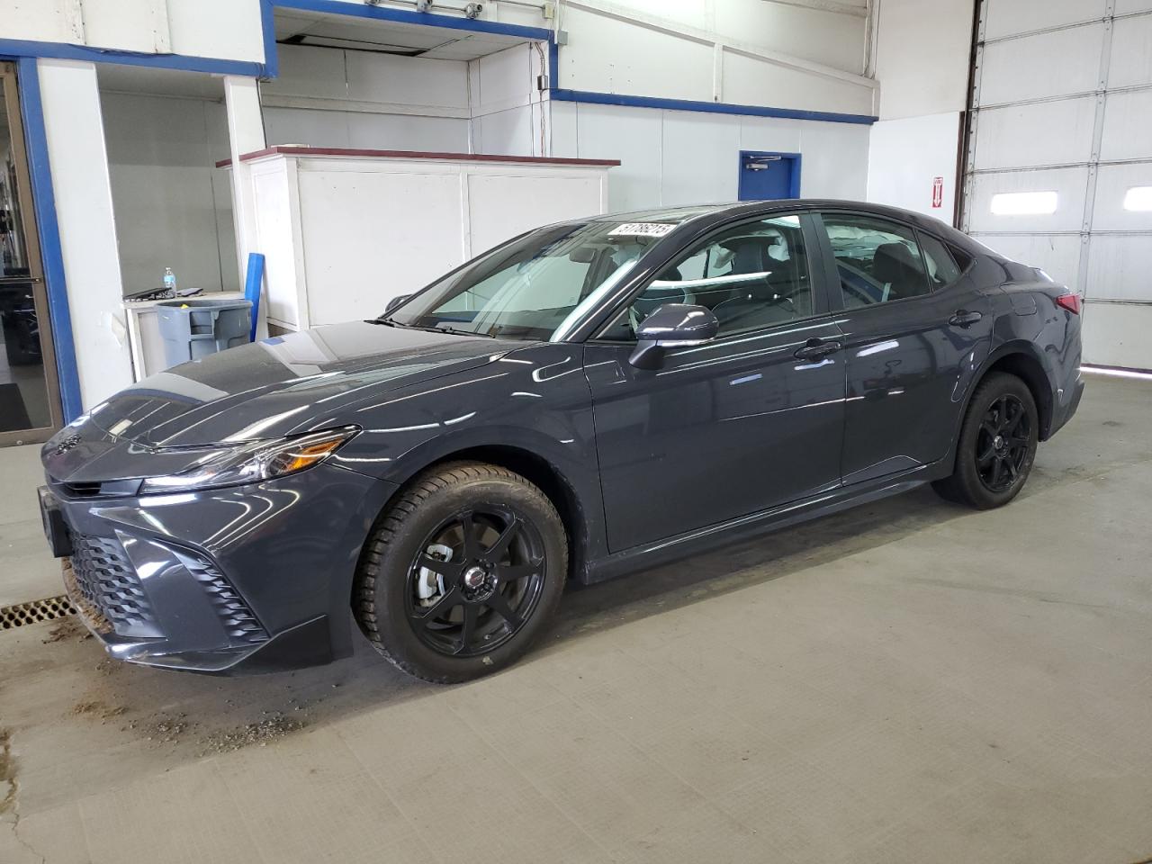 TOYOTA CAMRY XSE