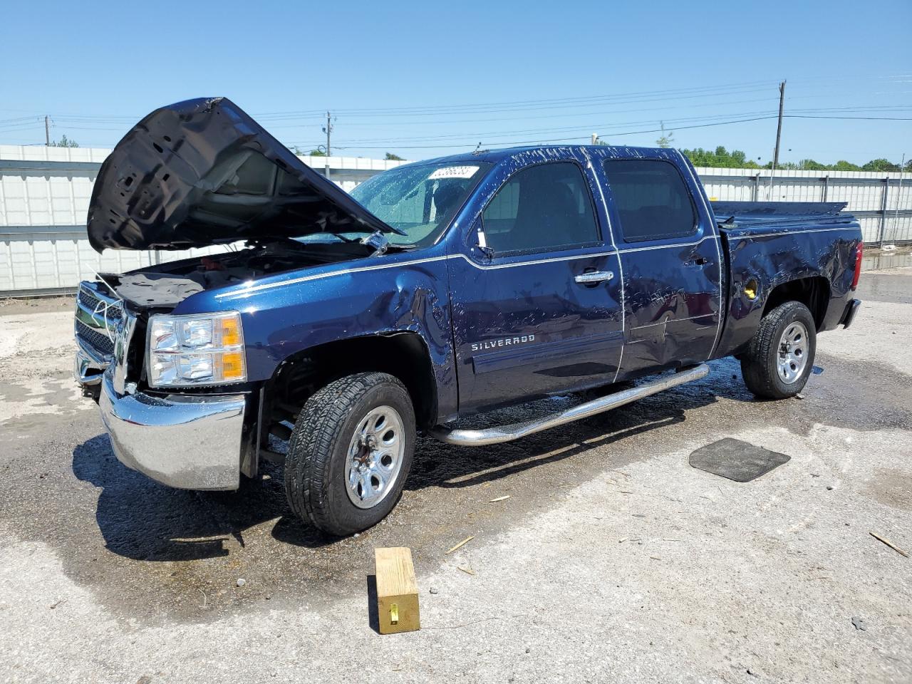 CHEVROLET SILVERADO C1500 LS