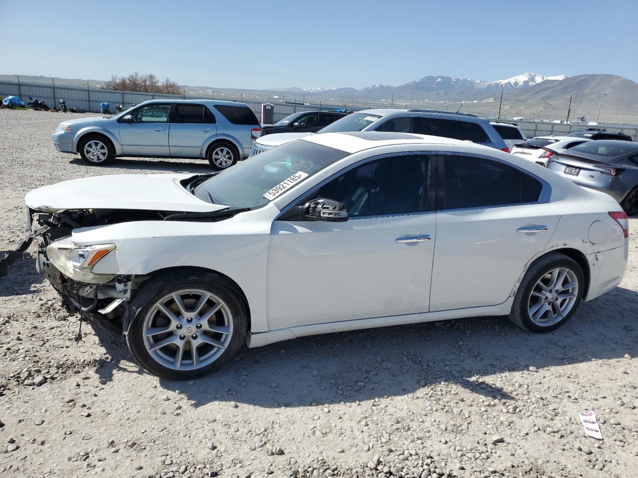 NISSAN MAXIMA S