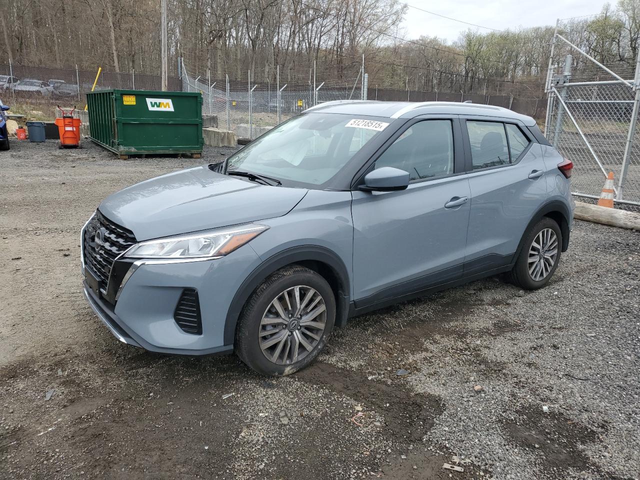 NISSAN KICKS SV