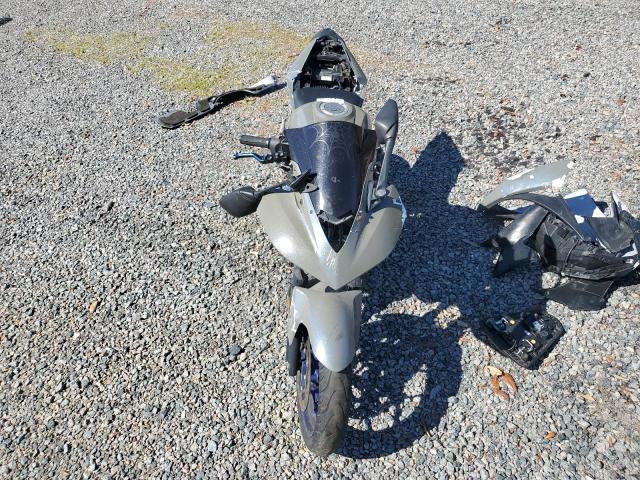 2017 YAMAHA YZFR3 MH3RH06YXHK016107