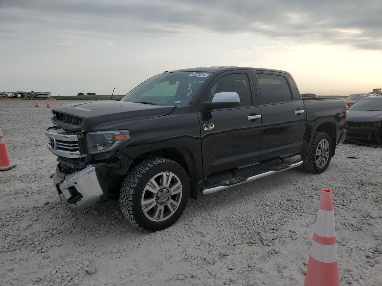 TOYOTA TUNDRA CREWMAX 1794