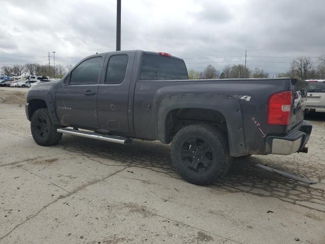 2010 CHEVROLET SILVERADO - 1GCSKSE37AZ137869