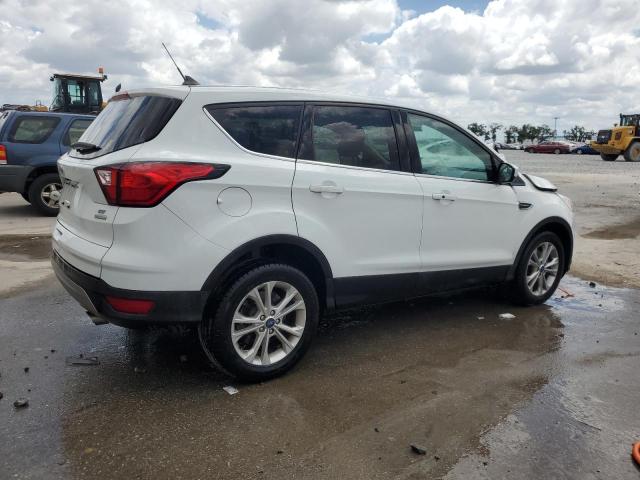 FORD ESCAPE 2019 white  gas 1FMCU0GD4KUB30333 photo #4