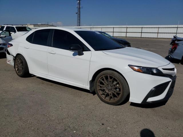 Vin: 4t1g11ak9pu137602, lot: 54915715, toyota camry se night shade 20234