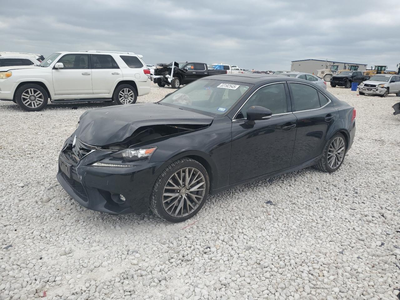 LEXUS IS 200T