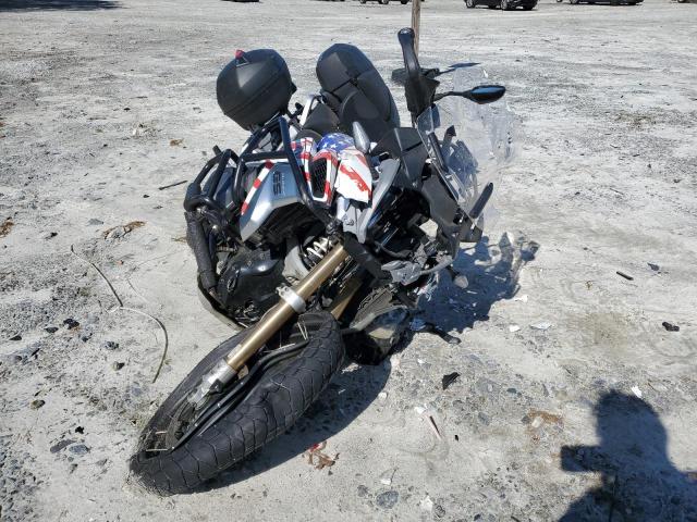 BMW R 1250 GS 2022 WB10M0306N6F10941 photo #3