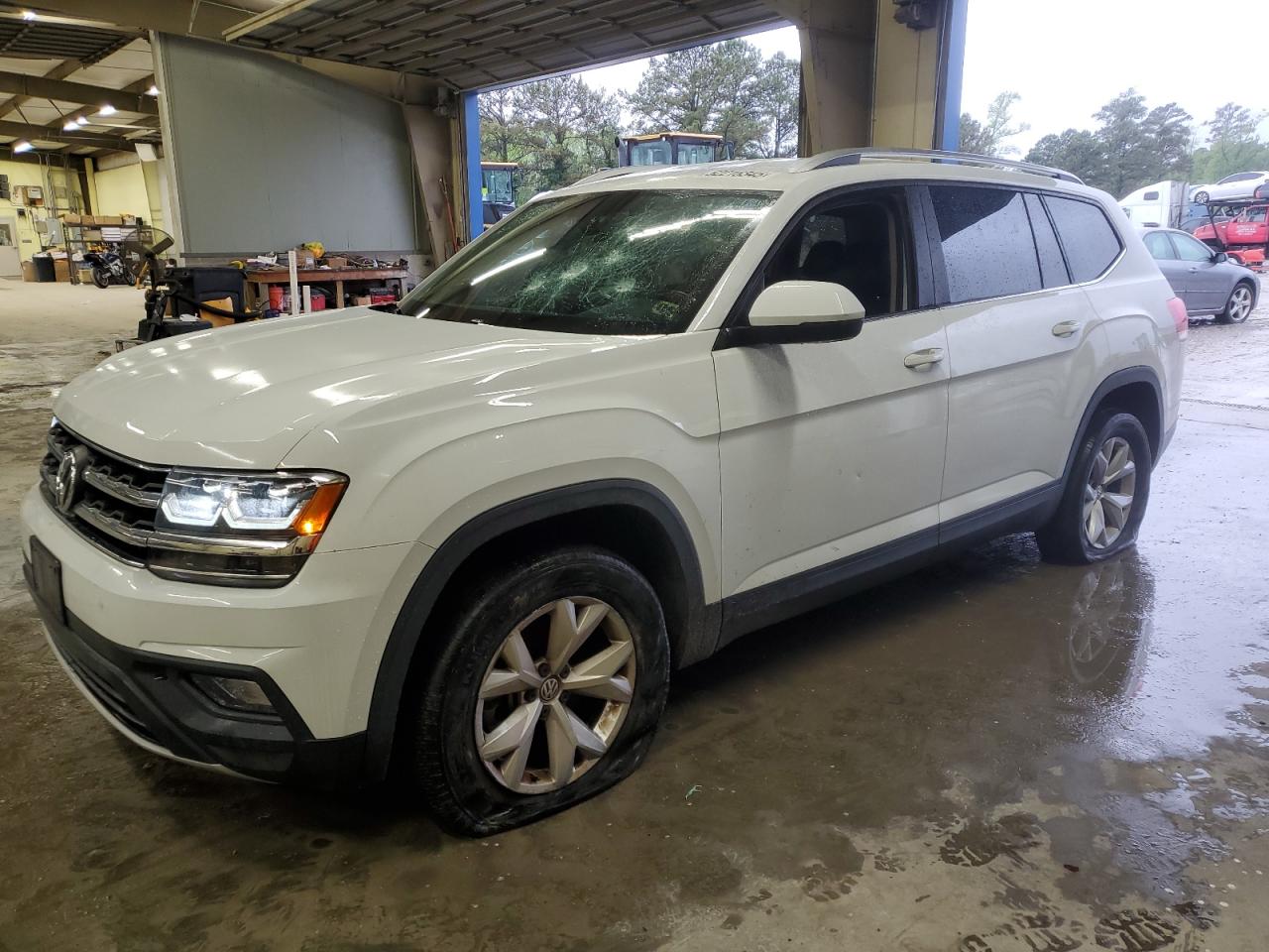 VOLKSWAGEN ATLAS SE