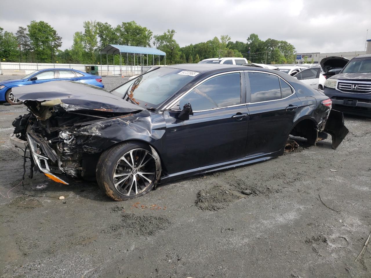 TOYOTA CAMRY L