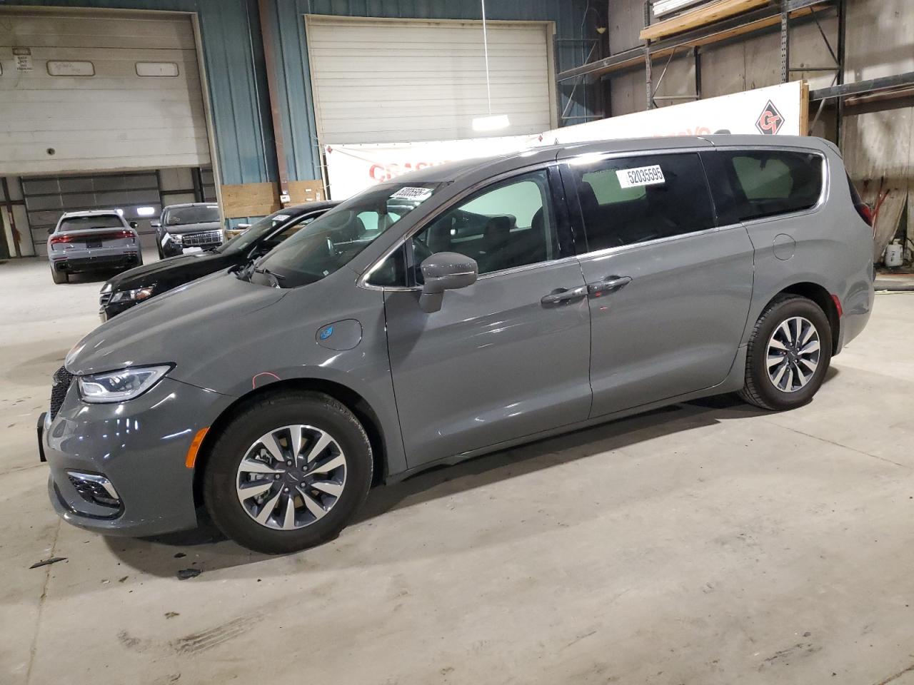 CHRYSLER PACIFICA HYBRID TOURING L