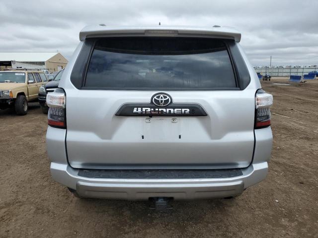2020 TOYOTA 4RUNNER SR - JTEBU5JR7L5776247