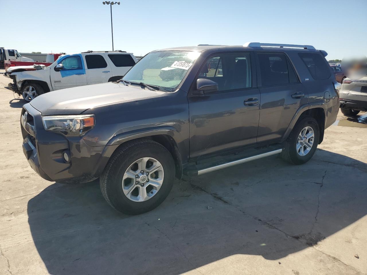 TOYOTA 4RUNNER SR5