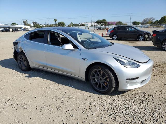 Vin: 5yj3e1eb7jf065140, lot: 51916035, tesla model 3 20184
