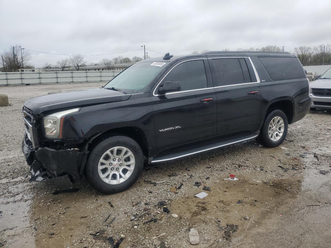 GMC YUKON C1500 SLT