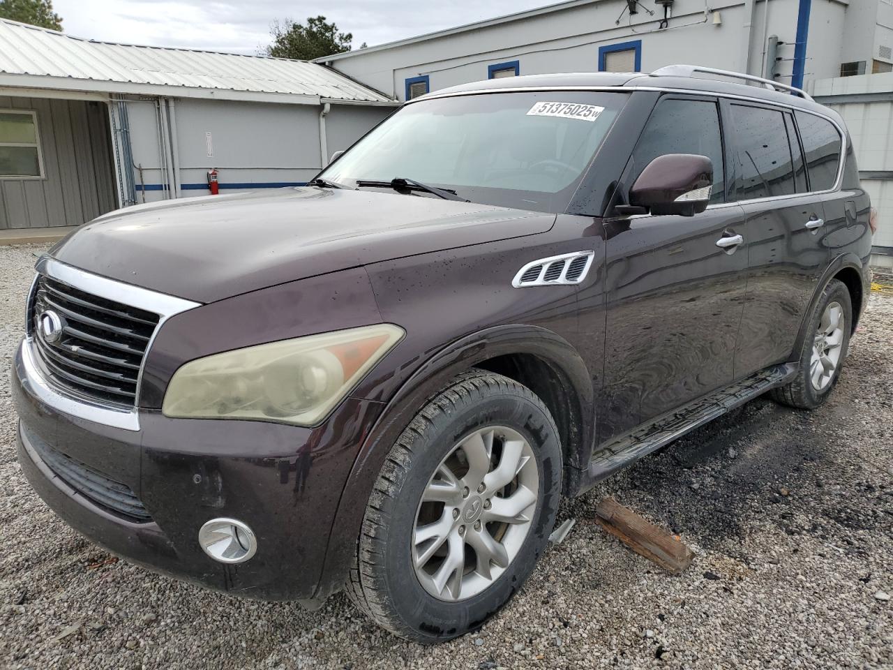 INFINITI QX56