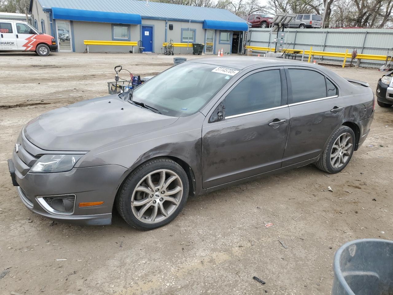 FORD FUSION SE