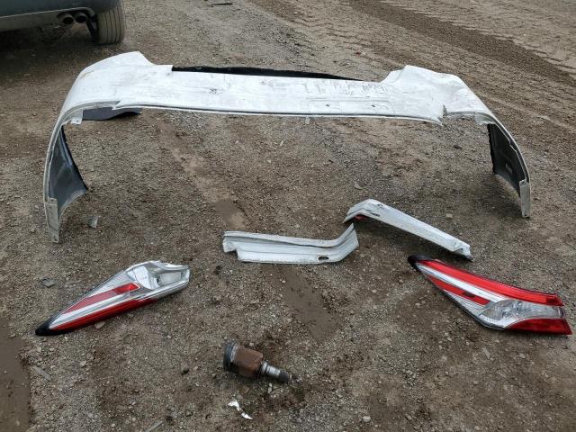 2020 TOYOTA CAMRY LE 4T1C11AK4LU942786