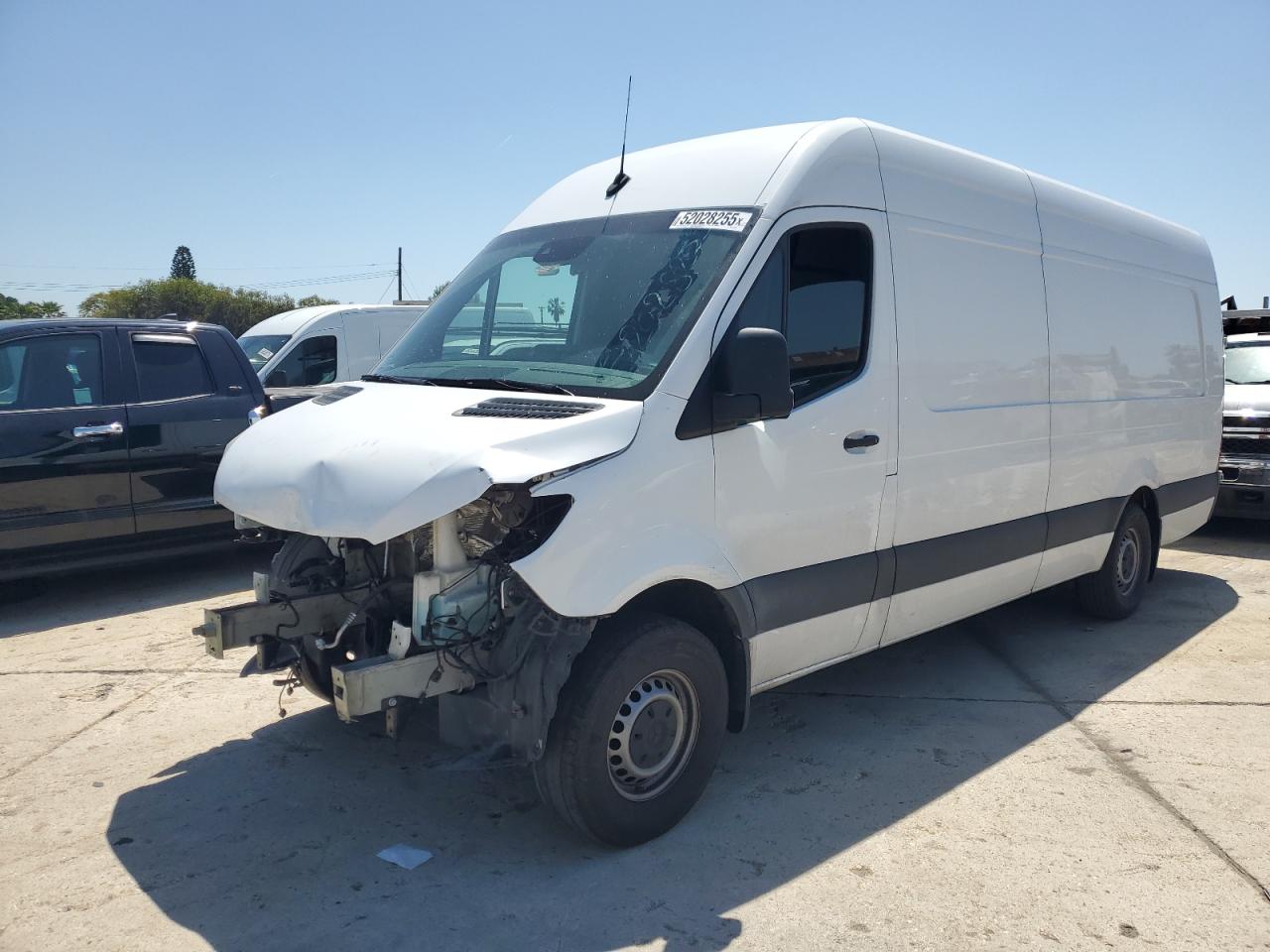 MERCEDES-BENZ SPRINTER 2500