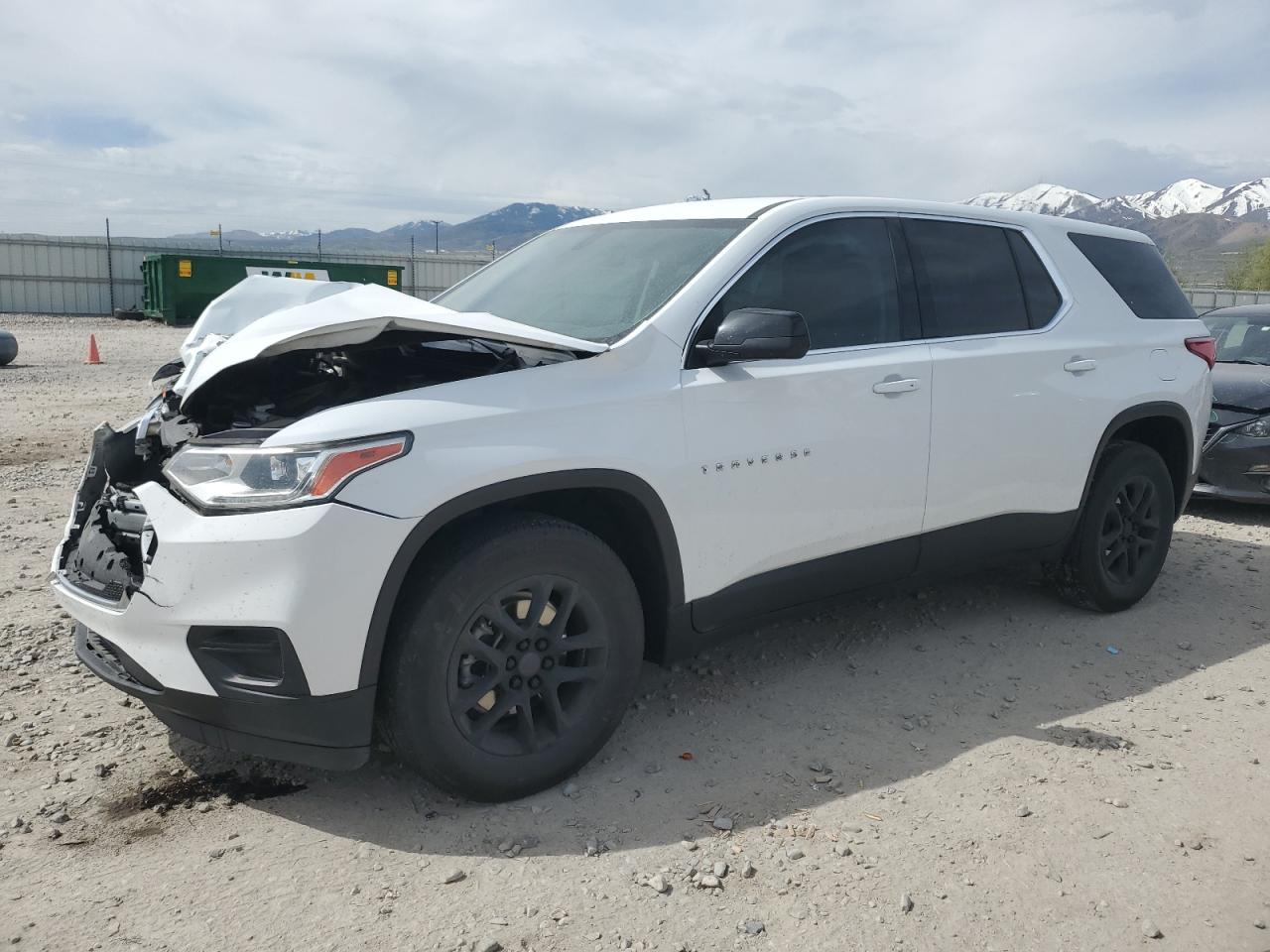 CHEVROLET TRAVERSE LS