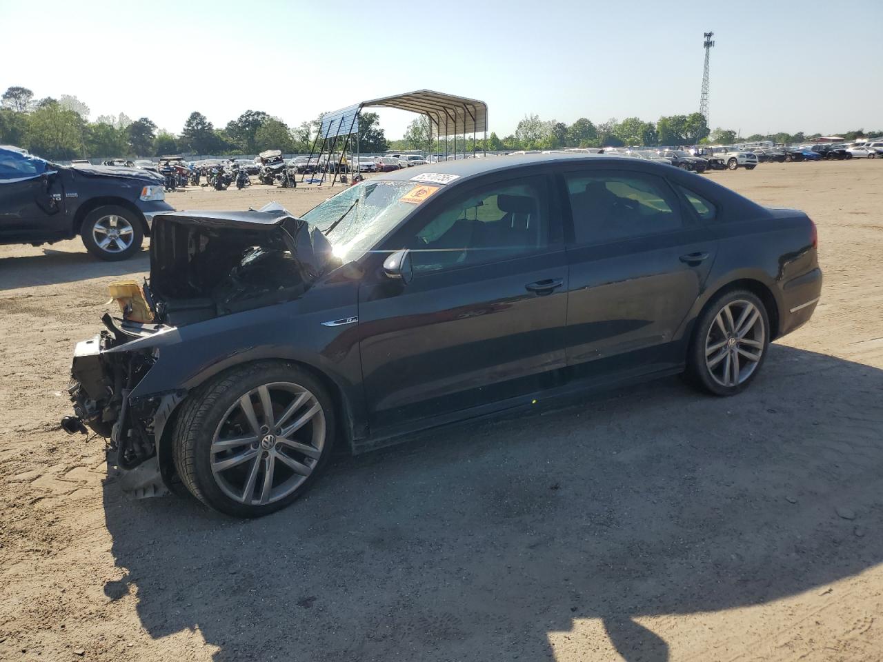 VOLKSWAGEN PASSAT S