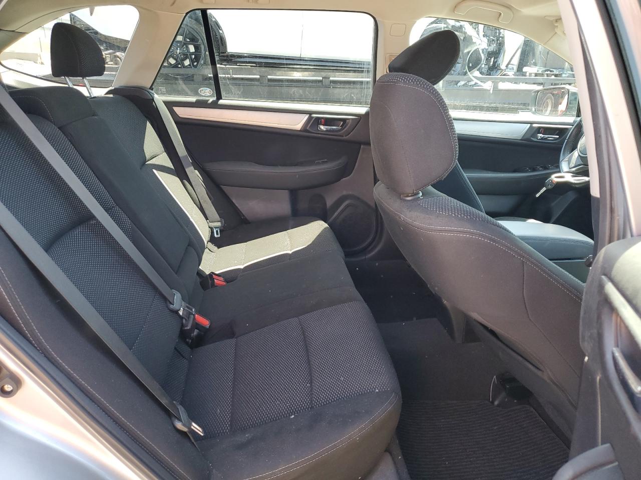 SUBARU OUTBACK 2.5I PREMIUM