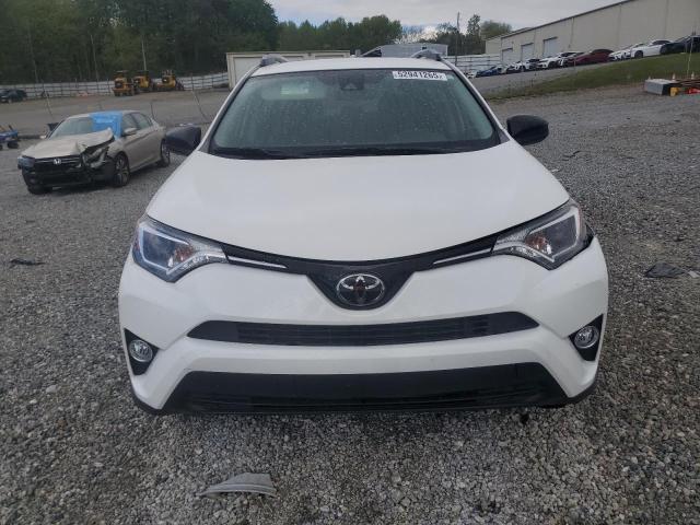 2018 TOYOTA RAV4 LE - JTMZFREV2JJ179474