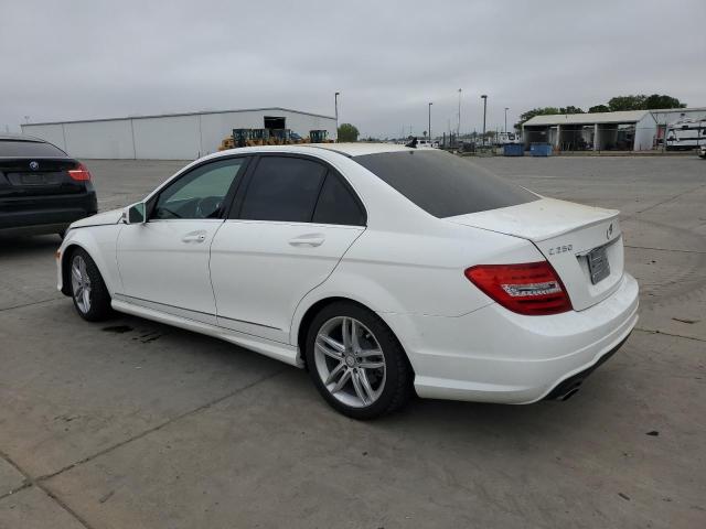 Vin: wddgf4hb1ea957805, lot: 53570455, mercedes-benz c-class 250 20142