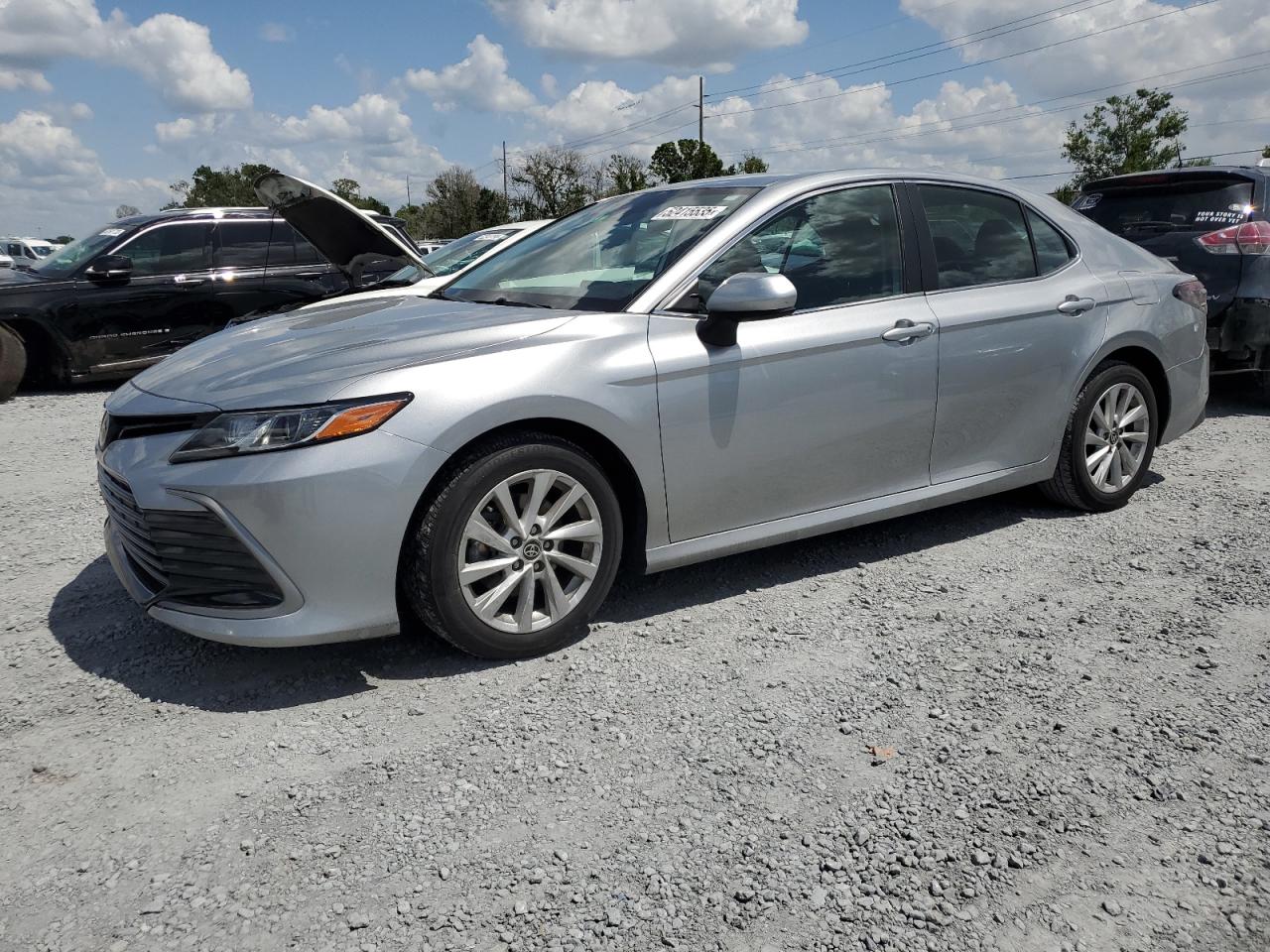 TOYOTA CAMRY LE