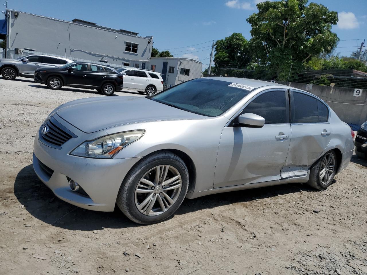 INFINITI G37 BASE