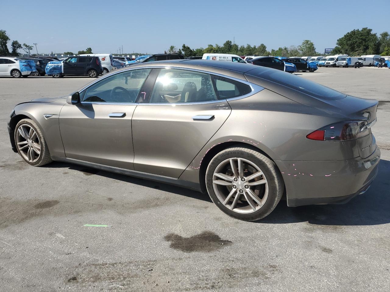 TESLA MODEL S 85D
