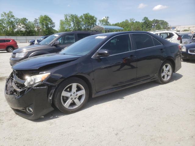 TOYOTA CAMRY BASE