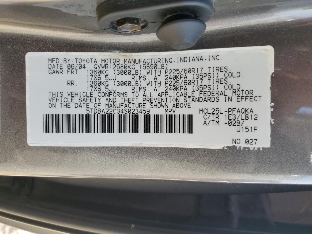 Lot #3282378319 2004 TOYOTA SIENNA XLE