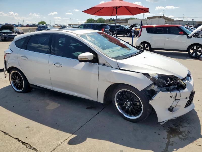Vin: 1fadp3n24el330177, lot: 54083585, ford focus titanium 20144