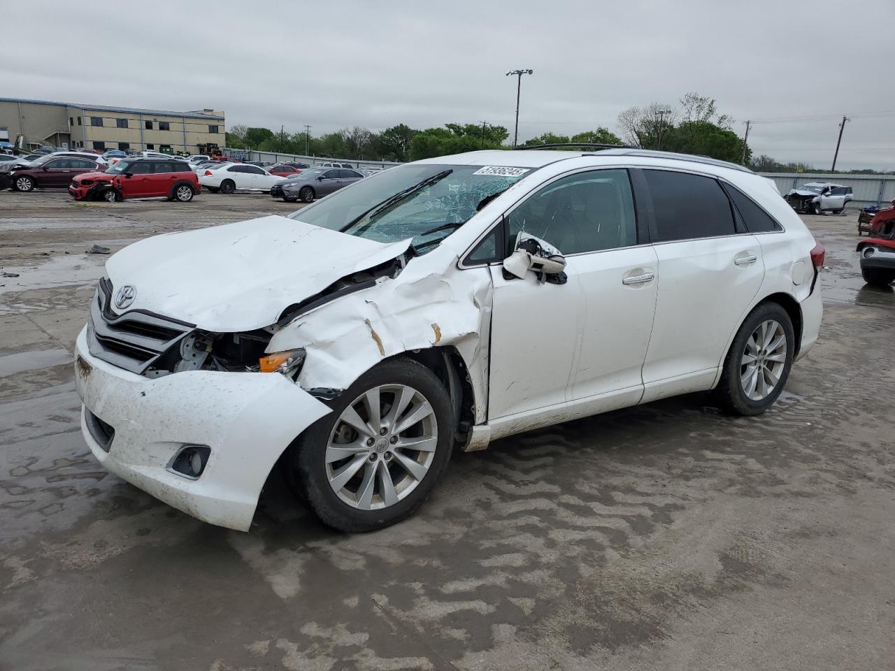 TOYOTA VENZA LE