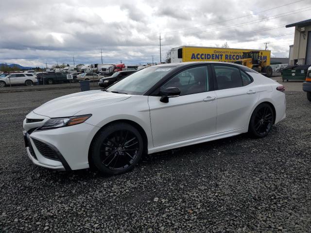 TOYOTA CAMRY XSE