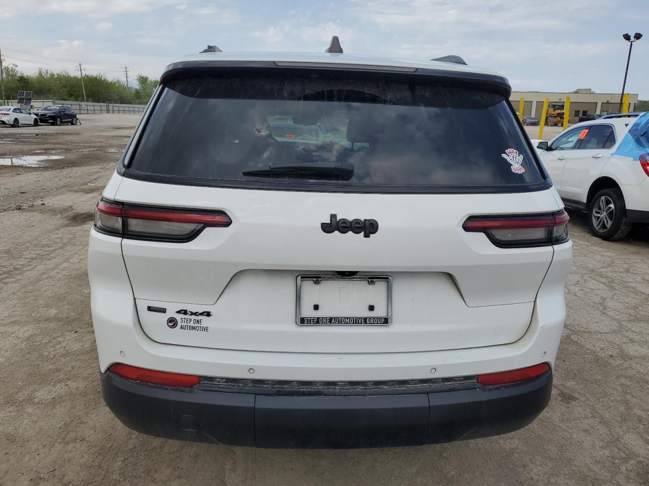 JEEP GRAND CHEROKEE L LAREDO