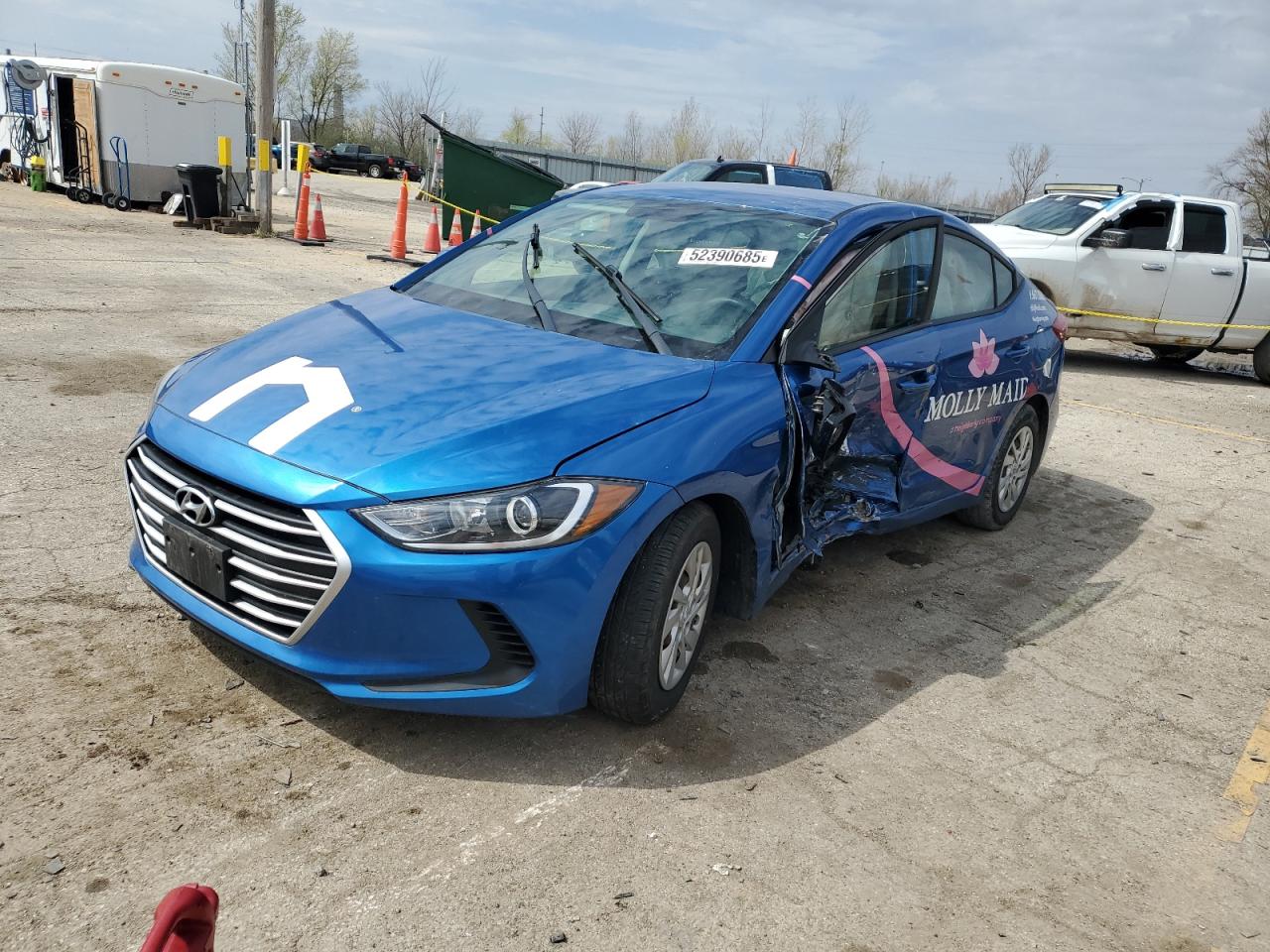 HYUNDAI ELANTRA SE