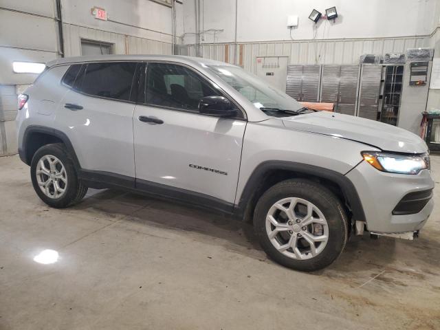 Vin: 3c4njdan0rt158813, lot: 52794575, jeep compass sport 20244