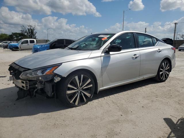 NISSAN ALTIMA SR